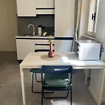 Violetta Di Apartamento