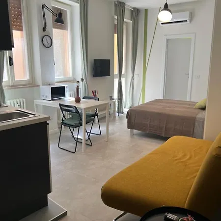 Apartment Violetta Di Parma